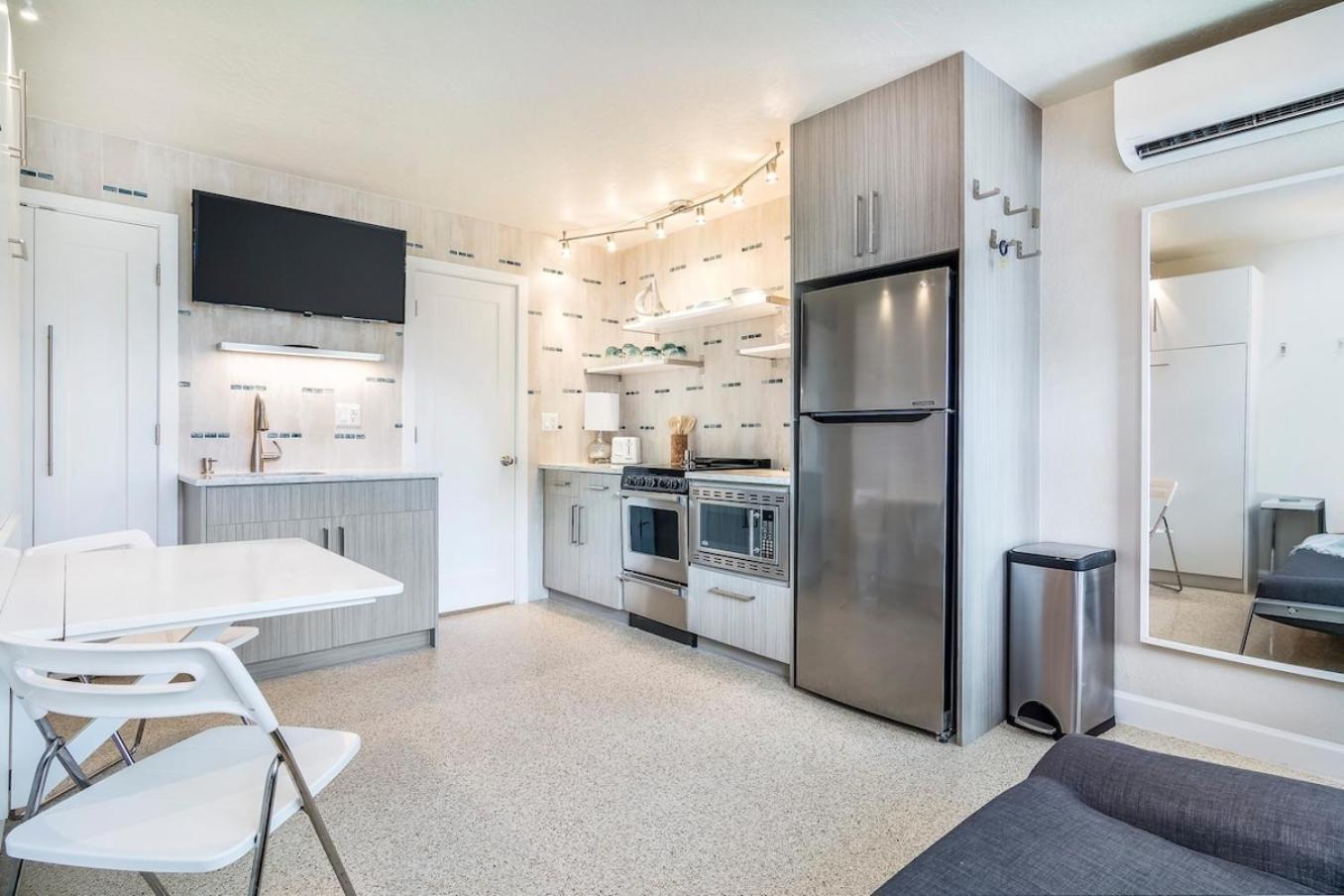 Boutique Vacation Rental Complex At Beach Cocoa Beach Εξωτερικό φωτογραφία