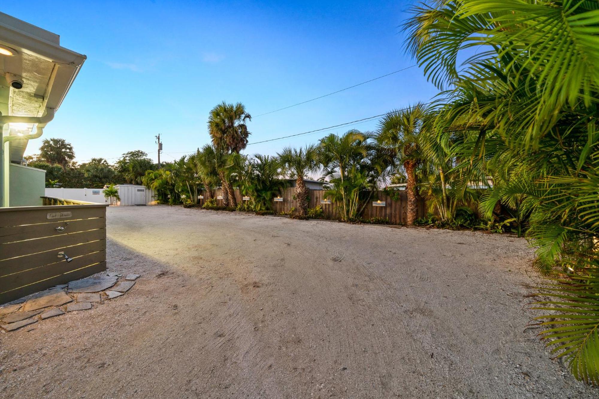 Boutique Vacation Rental Complex At Beach Cocoa Beach Εξωτερικό φωτογραφία